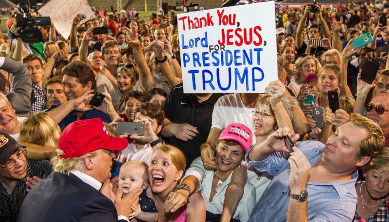 Crazy-Lady-at-Trump-Rally.jpeg